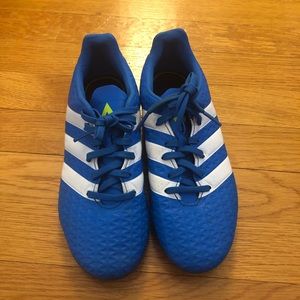 Gently used Kids Soccer Cleats